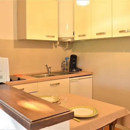 Apartment Studio Lumineux Proche Plage Avec Parking A - Fr-1-226b-59 La Croix-Valmer